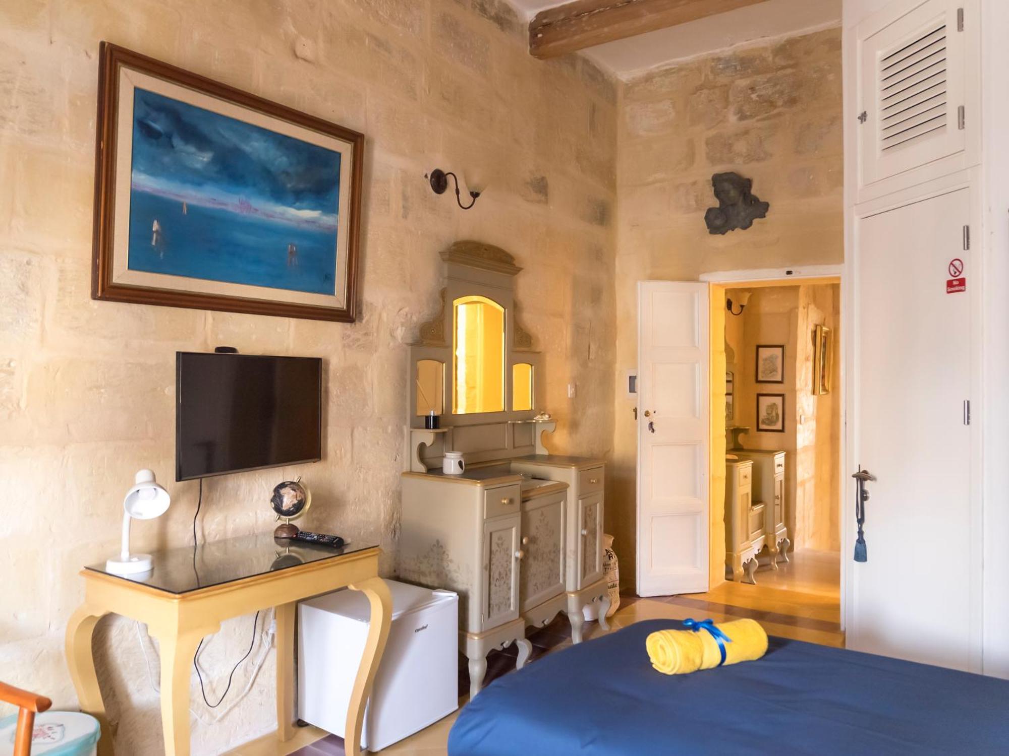 The Knight - Heritage & Art Home At Birgu Square Eksteriør bilde