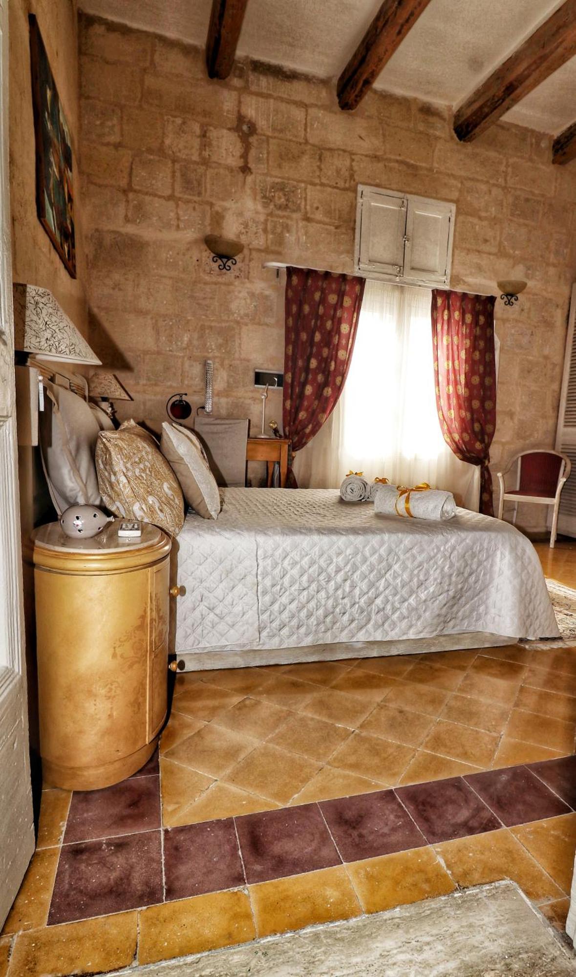 The Knight - Heritage & Art Home At Birgu Square Eksteriør bilde