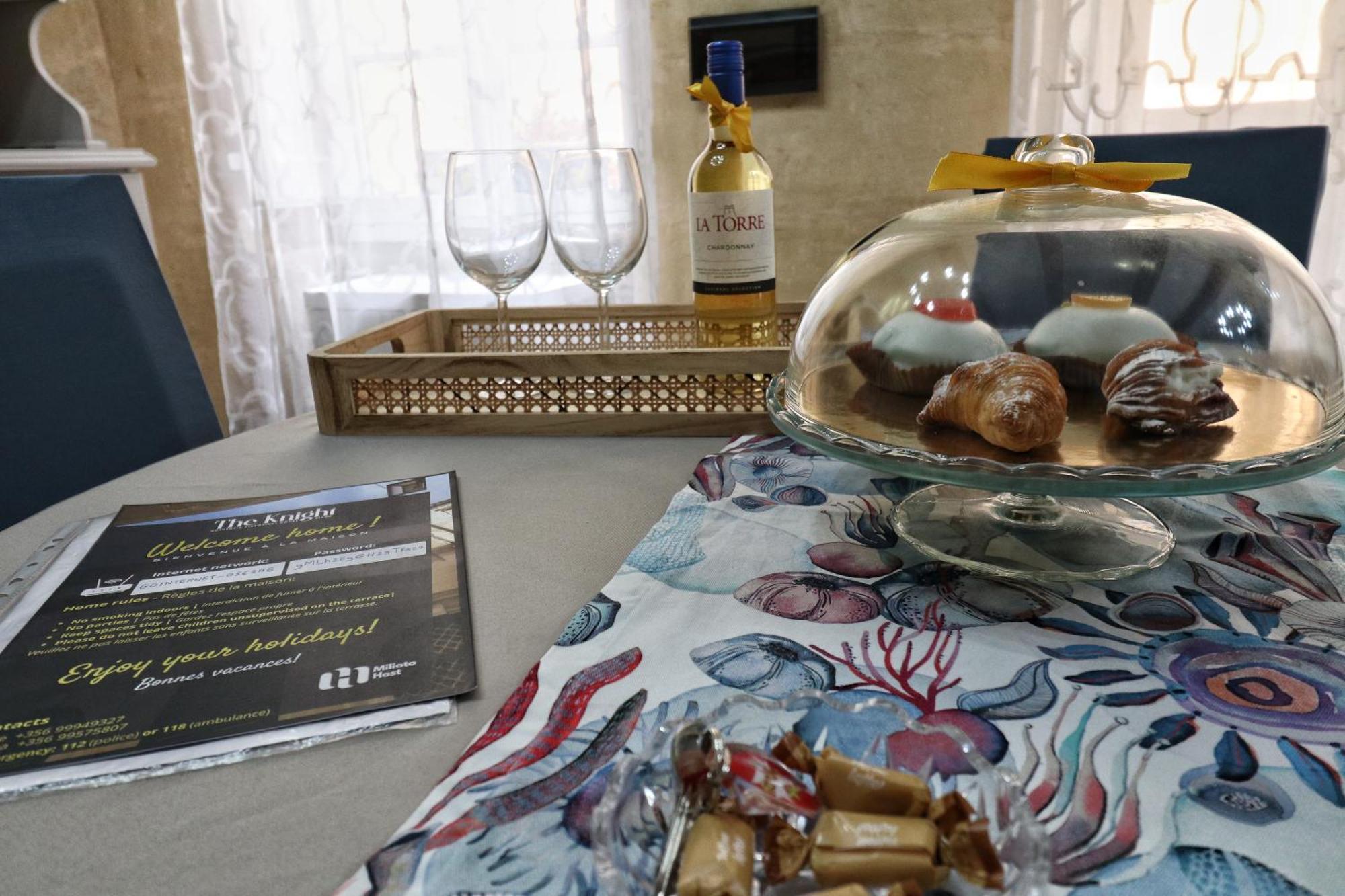 The Knight - Heritage & Art Home At Birgu Square Eksteriør bilde