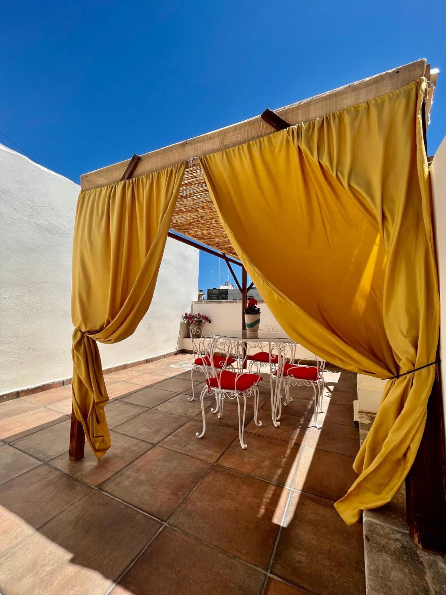 The Knight - Heritage & Art Home At Birgu Square Eksteriør bilde