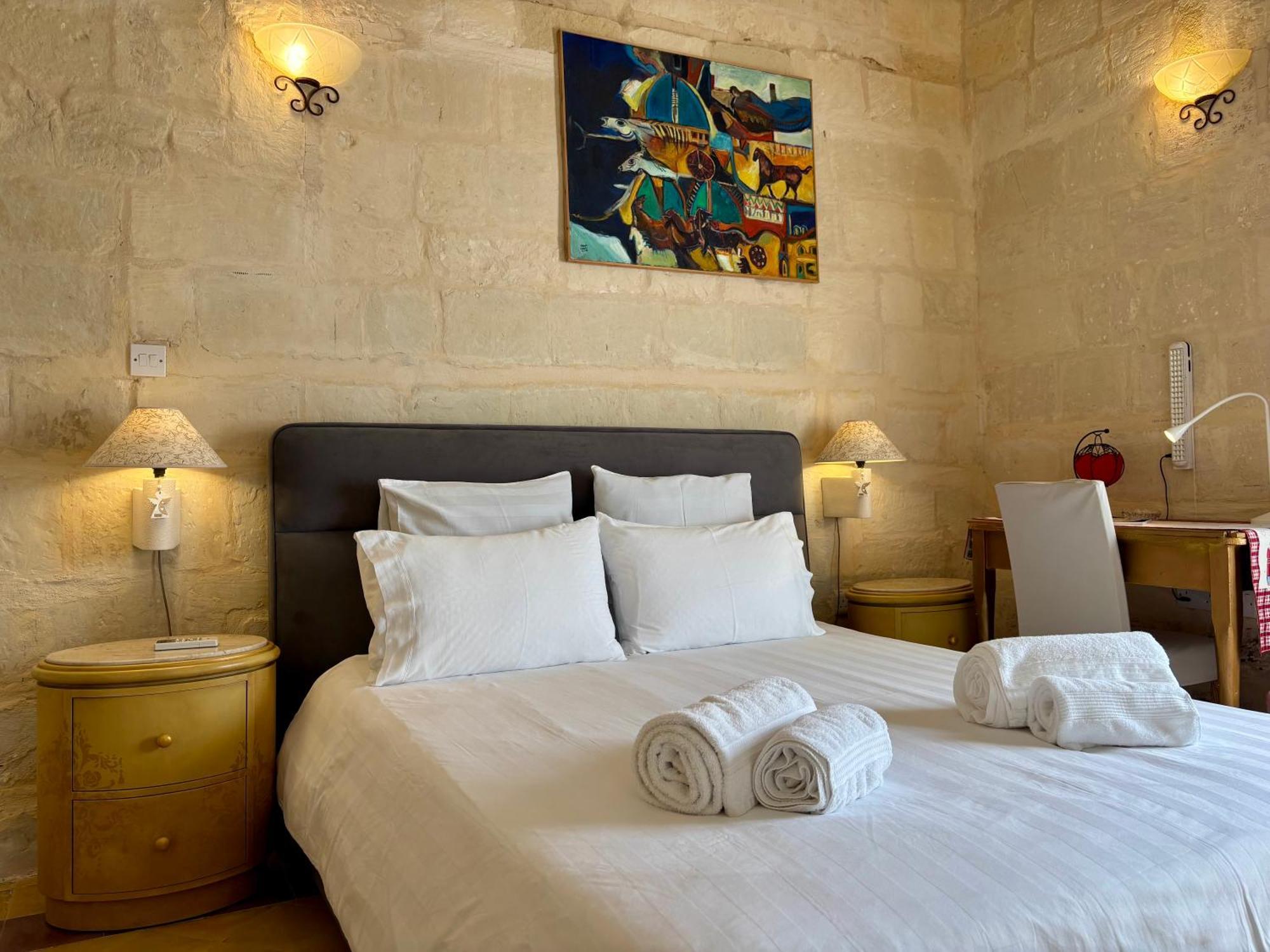 The Knight - Heritage & Art Home At Birgu Square Eksteriør bilde